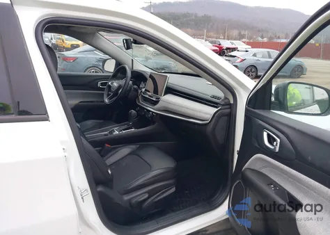 2022 Jeep Compass Latitude 4X4 from USA, damaged, VIN 3C4NJDBBXNT199982